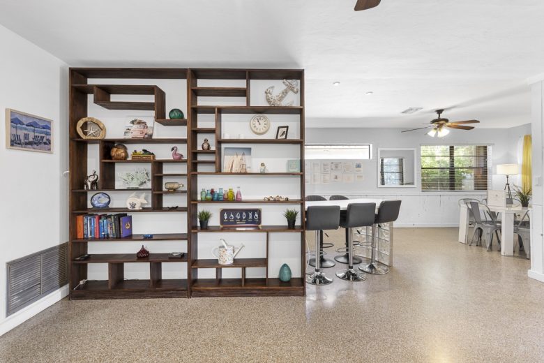 Book case