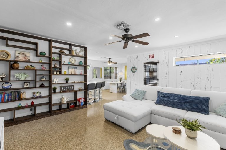 Living Room 3
